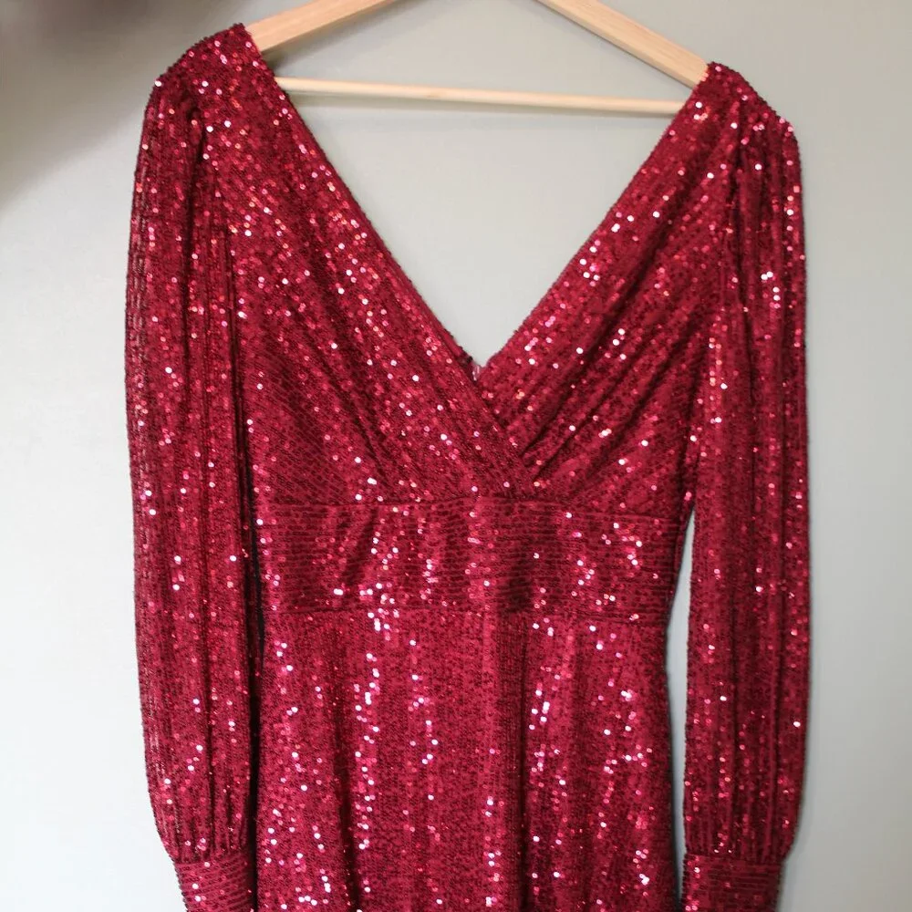 Le Château Women's Wine Red Sequin Dress With Sleeves - Picture 2 of 6